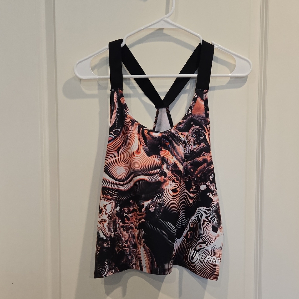 Nike Pro Women's Racerback Training Tank Swirl Pattern